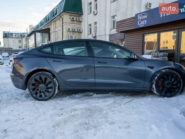 Серый Тесла Модель 3, объемом двигателя 0 л и пробегом 36 тыс. км за 23500 $, фото 12 на Automoto.ua