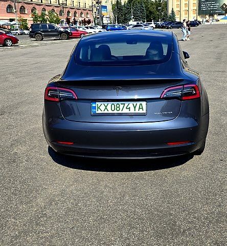 Сірий Тесла Модель 3, об'ємом двигуна 0.44 л та пробігом 57 тис. км за 22700 $, фото 5 на Automoto.ua