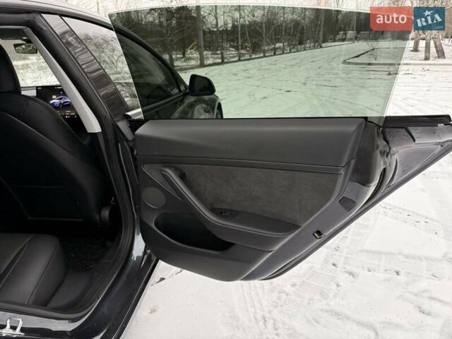 Сірий Тесла Модель 3, об'ємом двигуна 0 л та пробігом 20 тис. км за 20500 $, фото 31 на Automoto.ua