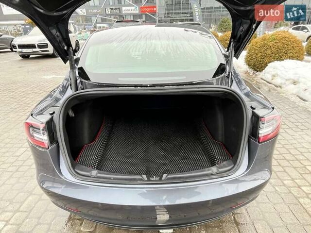 Сірий Тесла Модель 3, об'ємом двигуна 0 л та пробігом 194 тис. км за 22000 $, фото 10 на Automoto.ua