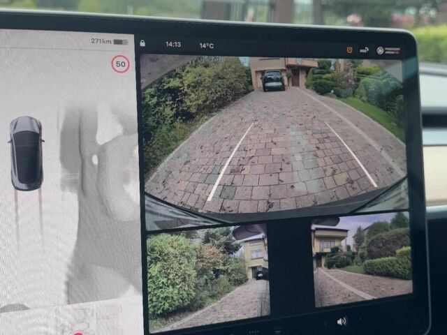 Серый Тесла Модель 3, объемом двигателя 0 л и пробегом 25 тыс. км за 15100 $, фото 8 на Automoto.ua