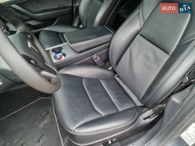 Сірий Тесла Модель 3, об'ємом двигуна 0 л та пробігом 116 тис. км за 19900 $, фото 12 на Automoto.ua