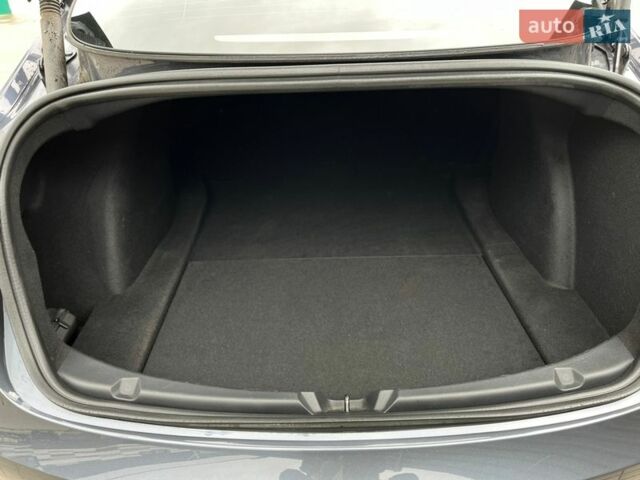 Серый Тесла Модель 3, объемом двигателя 0 л и пробегом 227 тыс. км за 19400 $, фото 19 на Automoto.ua