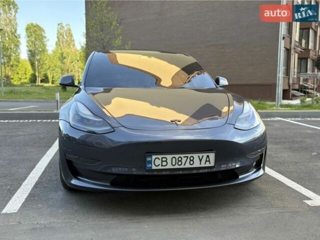 Серый Тесла Модель 3, объемом двигателя 0 л и пробегом 49 тыс. км за 24500 $, фото 2 на Automoto.ua