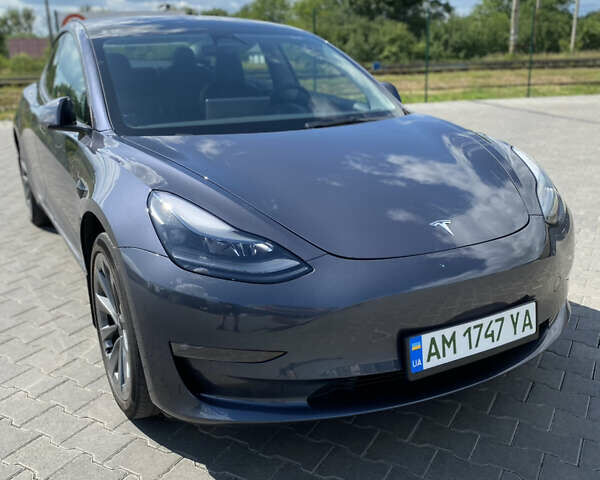 Серый Тесла Модель 3, объемом двигателя 0 л и пробегом 35 тыс. км за 20200 $, фото 1 на Automoto.ua