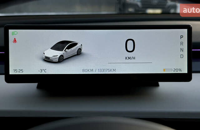 Серый Тесла Модель 3, объемом двигателя 0 л и пробегом 133 тыс. км за 27000 $, фото 25 на Automoto.ua