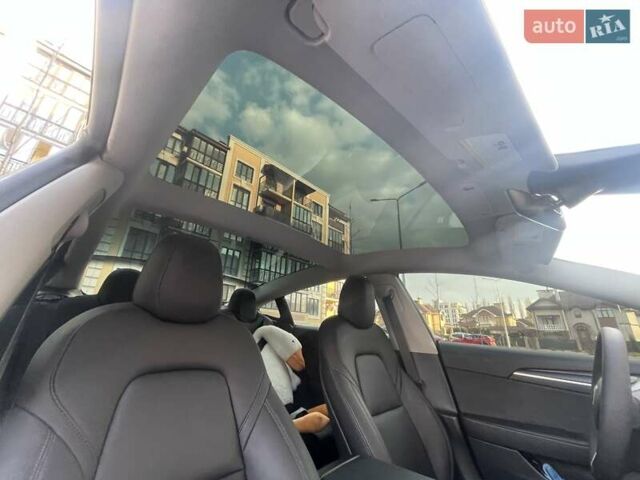 Сірий Тесла Модель 3, об'ємом двигуна 0 л та пробігом 34 тис. км за 19900 $, фото 40 на Automoto.ua