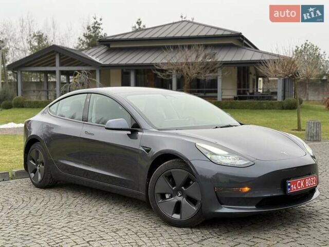 Серый Тесла Модель 3, объемом двигателя 0 л и пробегом 46 тыс. км за 20000 $, фото 34 на Automoto.ua