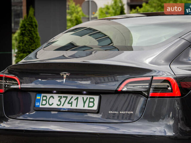 Сірий Тесла Модель 3, об'ємом двигуна 0 л та пробігом 33 тис. км за 24000 $, фото 20 на Automoto.ua