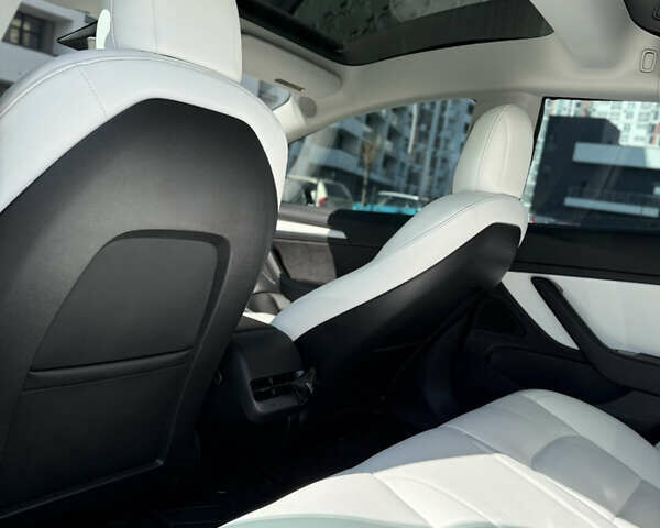 Сірий Тесла Модель 3, об'ємом двигуна 0 л та пробігом 79 тис. км за 22000 $, фото 14 на Automoto.ua