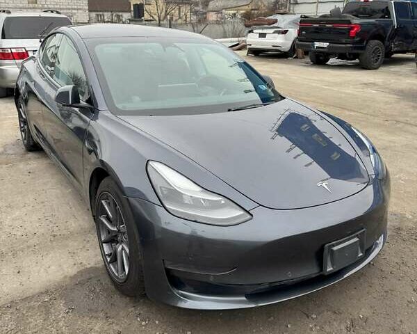 Сірий Тесла Модель 3, об'ємом двигуна 0 л та пробігом 46 тис. км за 14600 $, фото 8 на Automoto.ua