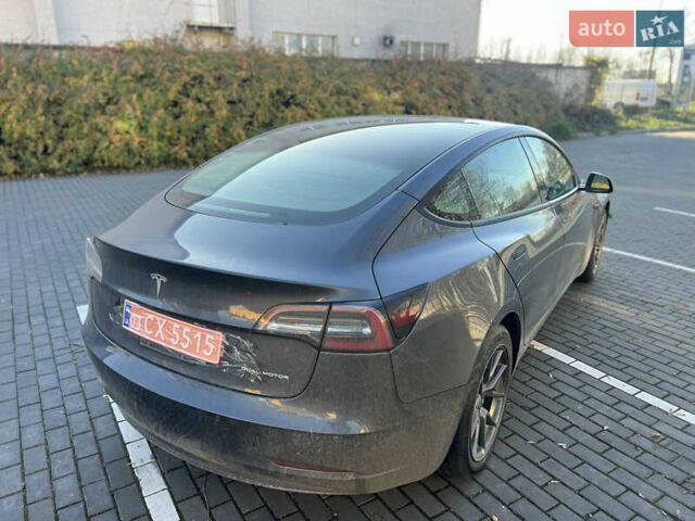 Сірий Тесла Модель 3, об'ємом двигуна 0 л та пробігом 81 тис. км за 18555 $, фото 7 на Automoto.ua