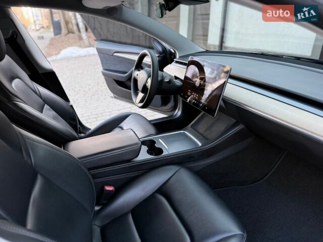 Сірий Тесла Модель 3, об'ємом двигуна 0 л та пробігом 43 тис. км за 19700 $, фото 25 на Automoto.ua