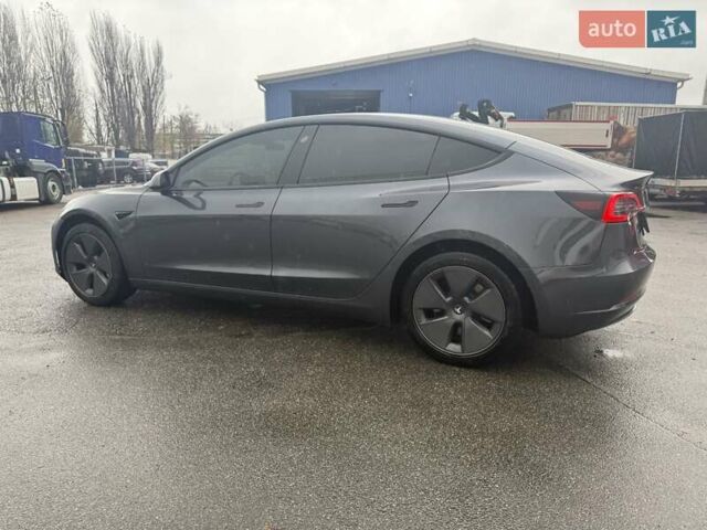 Сірий Тесла Модель 3, об'ємом двигуна 0 л та пробігом 107 тис. км за 18500 $, фото 3 на Automoto.ua