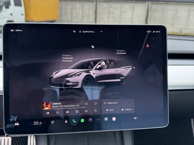 Сірий Тесла Модель 3, об'ємом двигуна 0 л та пробігом 51 тис. км за 25500 $, фото 5 на Automoto.ua