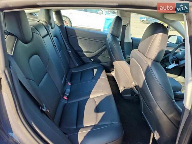 Сірий Тесла Модель 3, об'ємом двигуна 0 л та пробігом 43 тис. км за 5000 $, фото 9 на Automoto.ua
