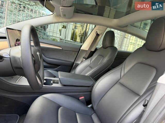 Сірий Тесла Модель 3, об'ємом двигуна 0 л та пробігом 88 тис. км за 23500 $, фото 9 на Automoto.ua