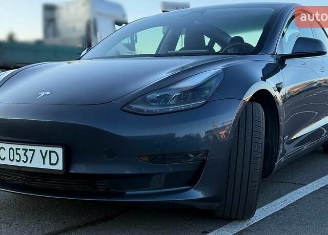 Сірий Тесла Модель 3, об'ємом двигуна 0 л та пробігом 39 тис. км за 21500 $, фото 10 на Automoto.ua