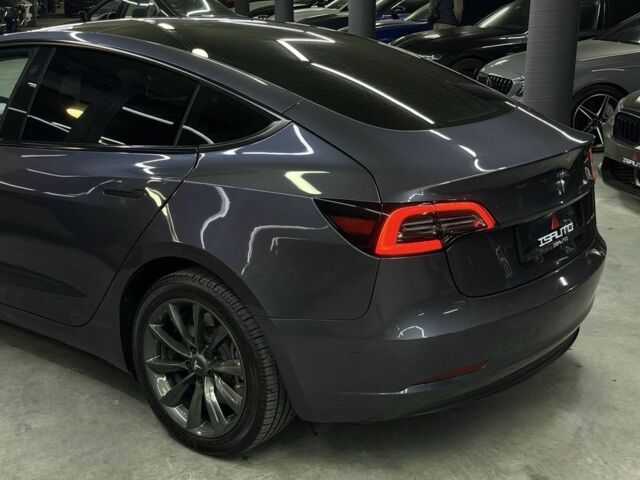 Сірий Тесла Модель 3, об'ємом двигуна 0 л та пробігом 88 тис. км за 20900 $, фото 13 на Automoto.ua