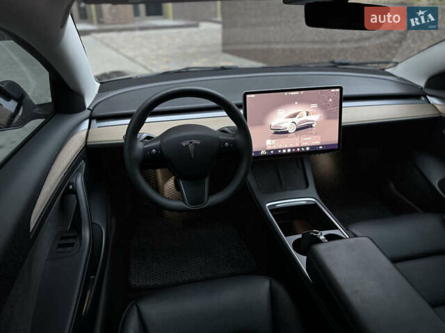 Сірий Тесла Модель 3, об'ємом двигуна 0 л та пробігом 28 тис. км за 23900 $, фото 28 на Automoto.ua