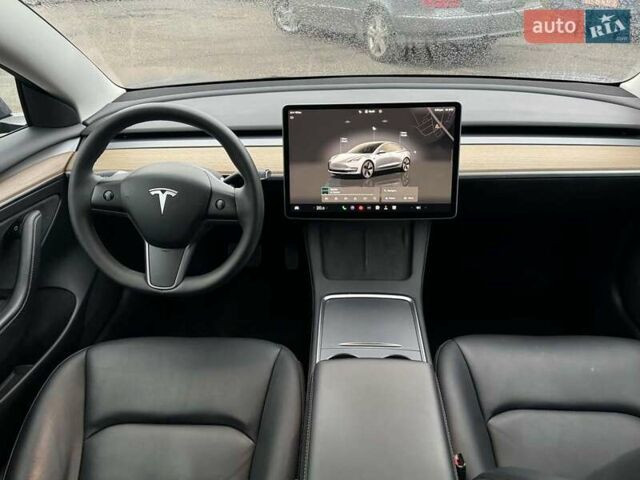 Серый Тесла Модель 3, объемом двигателя 0 л и пробегом 39 тыс. км за 23290 $, фото 29 на Automoto.ua