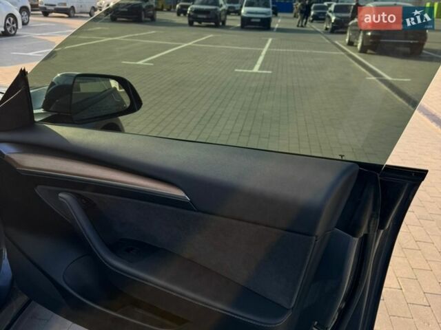 Сірий Тесла Модель 3, об'ємом двигуна 0 л та пробігом 28 тис. км за 23200 $, фото 11 на Automoto.ua