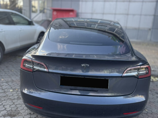 Сірий Тесла Модель 3, об'ємом двигуна 0 л та пробігом 32 тис. км за 25000 $, фото 5 на Automoto.ua