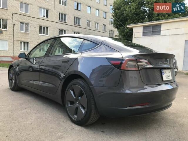 Сірий Тесла Модель 3, об'ємом двигуна 0 л та пробігом 8 тис. км за 20500 $, фото 5 на Automoto.ua