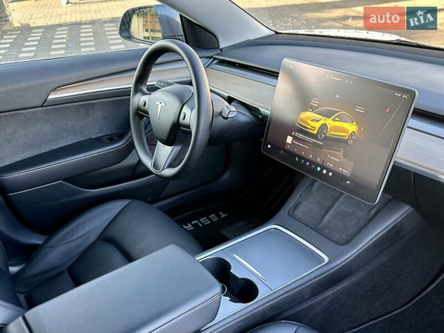 Серый Тесла Модель 3, объемом двигателя 0 л и пробегом 69 тыс. км за 18999 $, фото 29 на Automoto.ua
