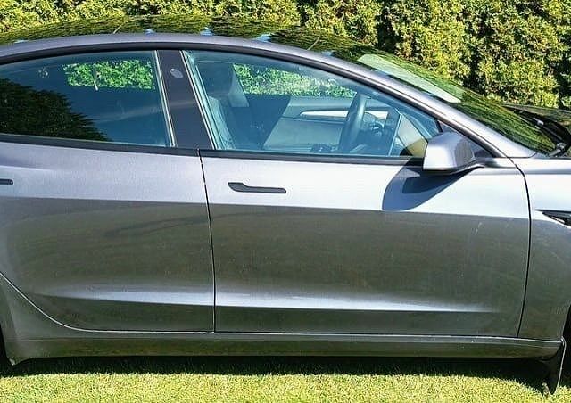 Сірий Тесла Модель 3, об'ємом двигуна 0 л та пробігом 39 тис. км за 18500 $, фото 2 на Automoto.ua