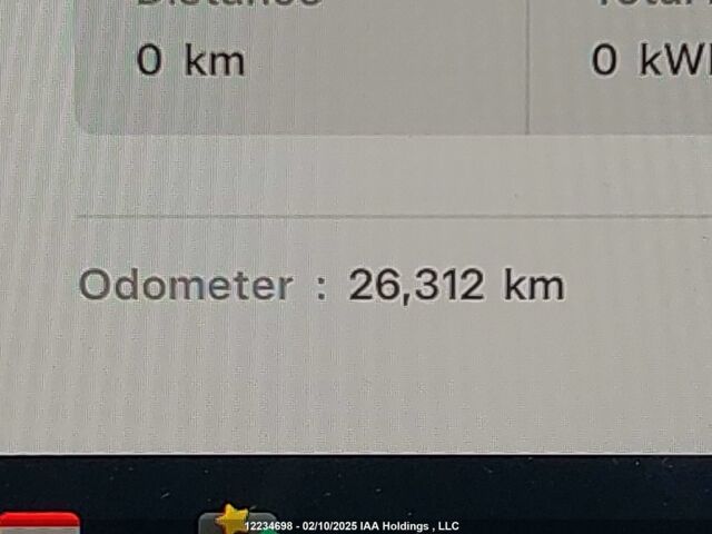 Сірий Тесла Модель 3, об'ємом двигуна 0 л та пробігом 26 тис. км за 18900 $, фото 10 на Automoto.ua