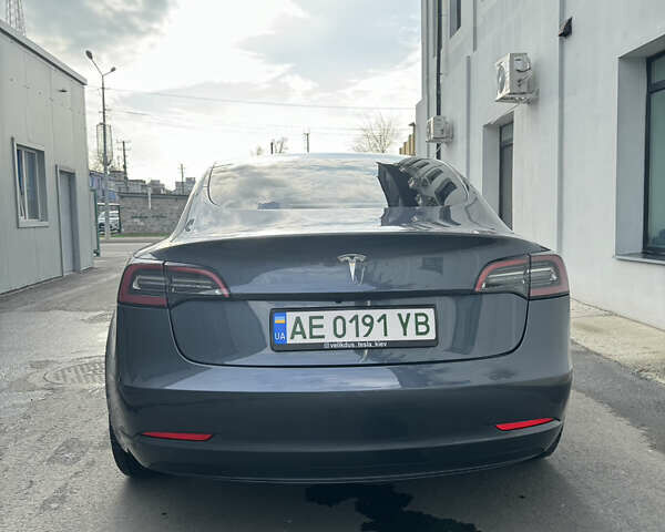 Сірий Тесла Модель 3, об'ємом двигуна 0 л та пробігом 38 тис. км за 22500 $, фото 4 на Automoto.ua