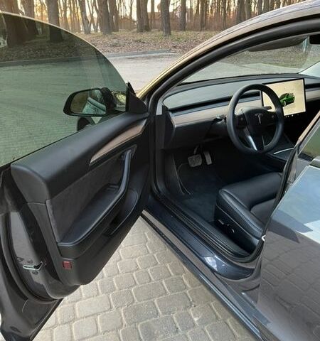 Сірий Тесла Модель 3, об'ємом двигуна 0 л та пробігом 60 тис. км за 22599 $, фото 22 на Automoto.ua