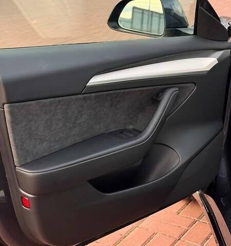 Сірий Тесла Модель 3, об'ємом двигуна 0 л та пробігом 16 тис. км за 26000 $, фото 19 на Automoto.ua