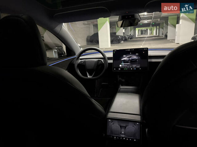 Серый Тесла Модель 3, объемом двигателя 0 л и пробегом 22 тыс. км за 29000 $, фото 10 на Automoto.ua