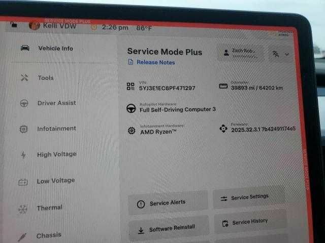 Серый Тесла Модель 3, объемом двигателя 0 л и пробегом 65 тыс. км за 5900 $, фото 8 на Automoto.ua