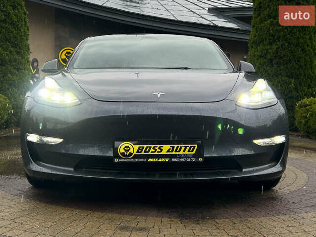 Сірий Тесла Модель 3, об'ємом двигуна 0 л та пробігом 17 тис. км за 26999 $, фото 1 на Automoto.ua