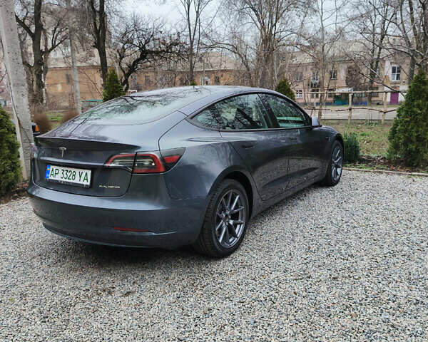 Серый Тесла Модель 3, объемом двигателя 0 л и пробегом 16 тыс. км за 23300 $, фото 1 на Automoto.ua