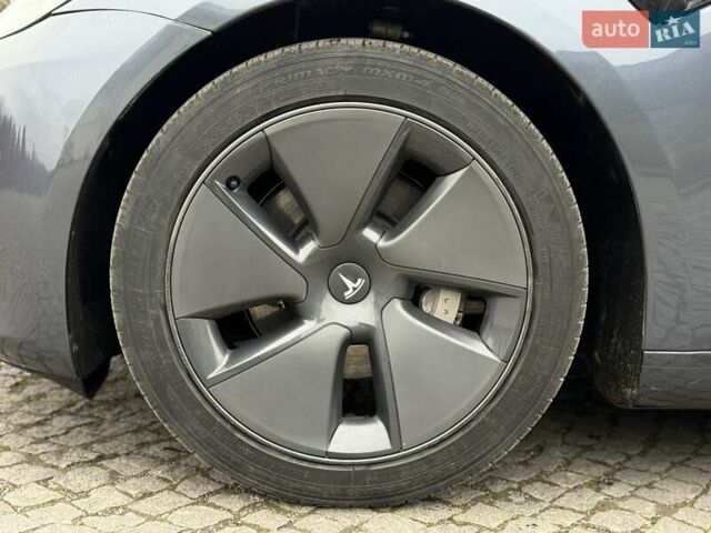 Сірий Тесла Модель 3, об'ємом двигуна 0 л та пробігом 44 тис. км за 20499 $, фото 45 на Automoto.ua