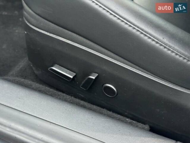 Серый Тесла Модель 3, объемом двигателя 0 л и пробегом 39 тыс. км за 23290 $, фото 15 на Automoto.ua