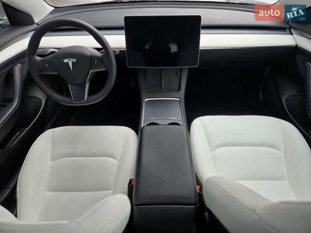 Сірий Тесла Модель 3, об'ємом двигуна 0 л та пробігом 28 тис. км за 25999 $, фото 17 на Automoto.ua