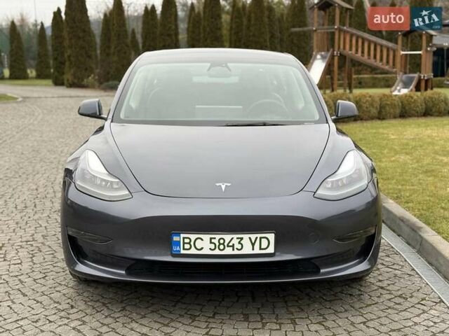 Сірий Тесла Модель 3, об'ємом двигуна 0 л та пробігом 44 тис. км за 20499 $, фото 3 на Automoto.ua