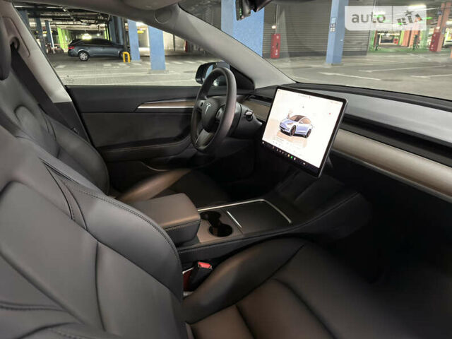 Сірий Тесла Модель 3, об'ємом двигуна 0 л та пробігом 35 тис. км за 29400 $, фото 25 на Automoto.ua