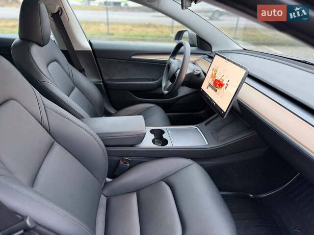 Сірий Тесла Модель 3, об'ємом двигуна 0 л та пробігом 59 тис. км за 22700 $, фото 3 на Automoto.ua