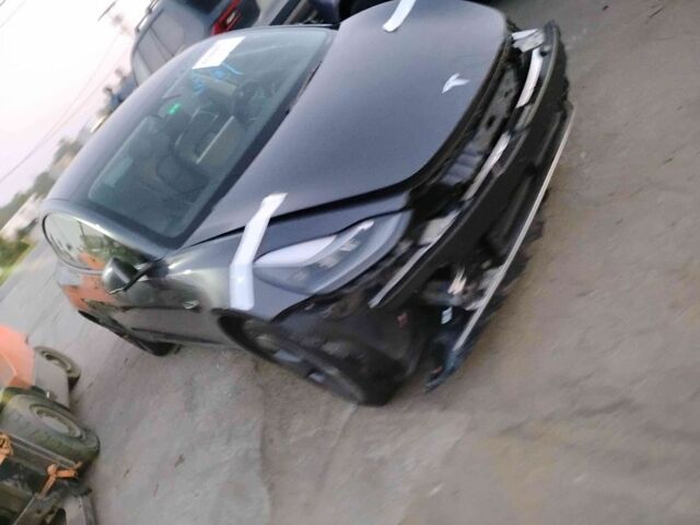 Сірий Тесла Модель 3, об'ємом двигуна 0 л та пробігом 6 тис. км за 18000 $, фото 1 на Automoto.ua