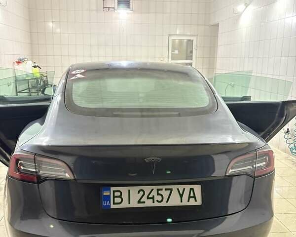 Сірий Тесла Модель 3, об'ємом двигуна 0 л та пробігом 22 тис. км за 23000 $, фото 3 на Automoto.ua