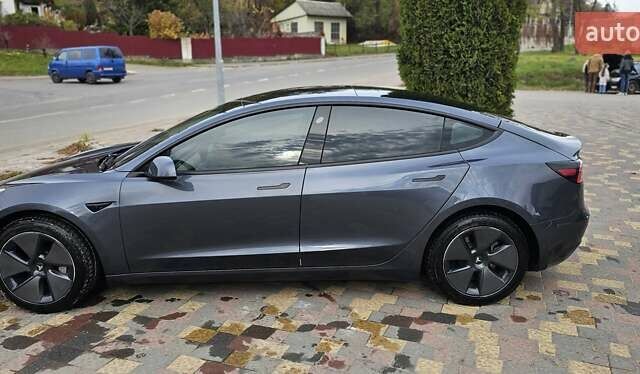 Сірий Тесла Модель 3, об'ємом двигуна 0 л та пробігом 81 тис. км за 22899 $, фото 2 на Automoto.ua