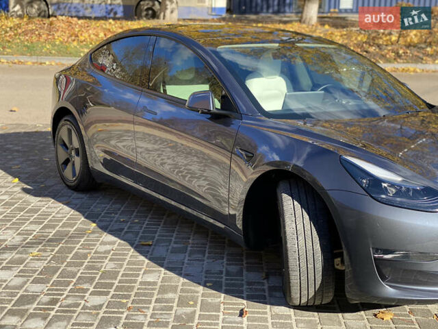 Тесла Модель 3 2023 у Івано-Франківську на Automoto.ua Сірий Тесла Модель 3, об'ємом двигуна 0 л та пробігом 55 тис. км за 20000 $, фото 7 на Automoto.ua