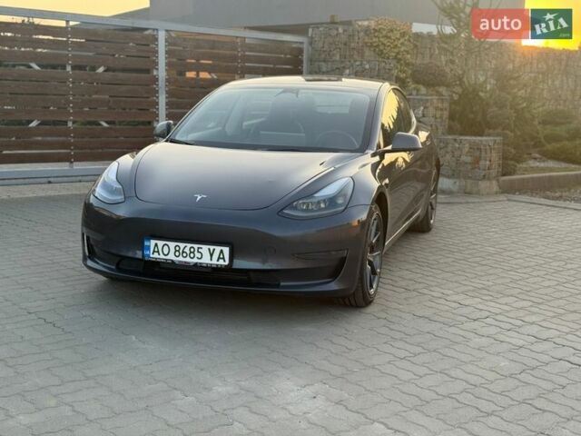 Сірий Тесла Модель 3, об'ємом двигуна 0 л та пробігом 145 тис. км за 16600 $, фото 1 на Automoto.ua