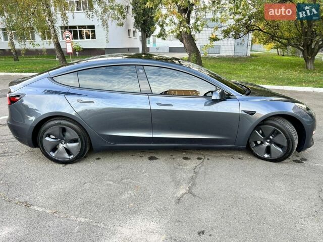 Сірий Тесла Модель 3, об'ємом двигуна 0 л та пробігом 42 тис. км за 22500 $, фото 4 на Automoto.ua